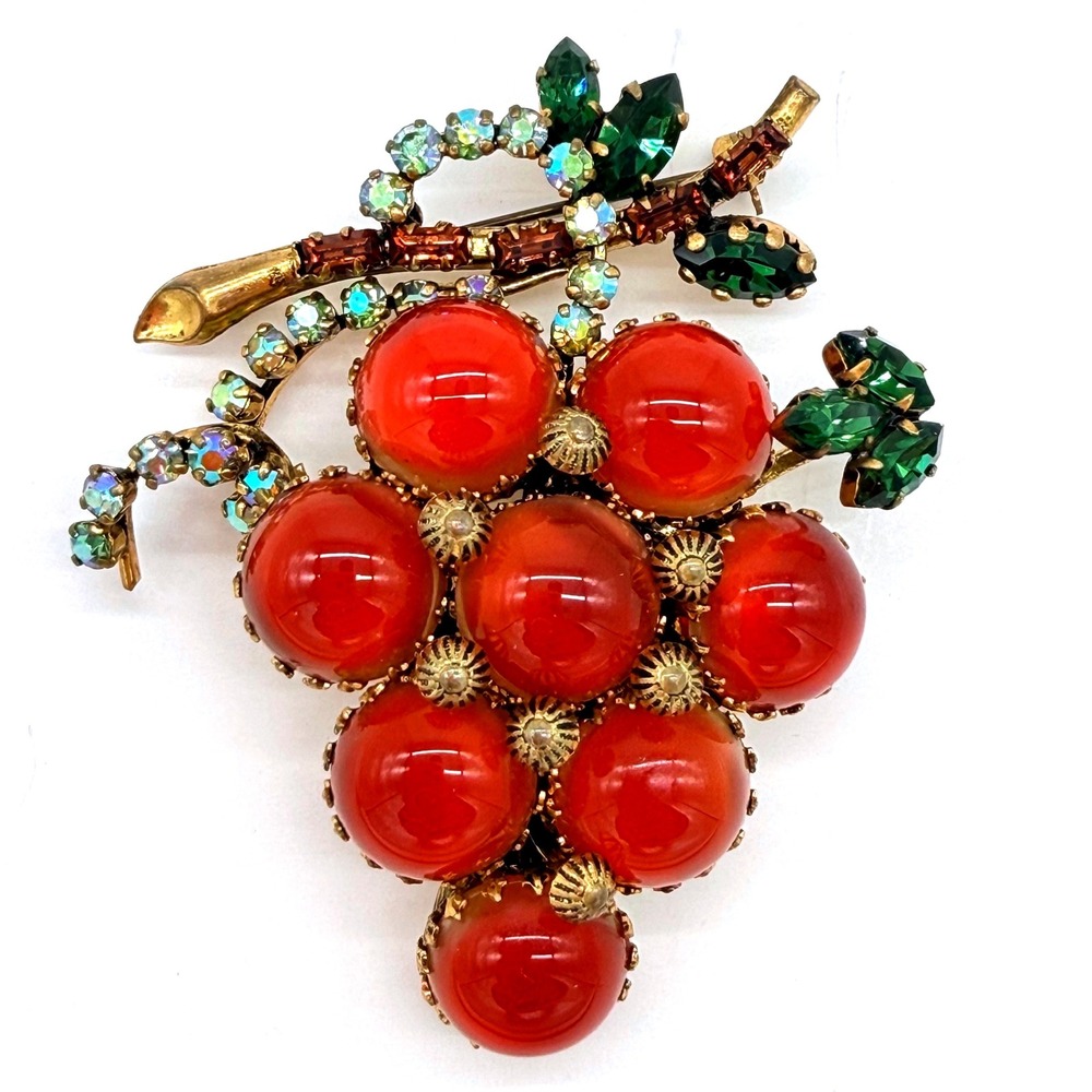 Vintage Juliana Style Red Grape Brooch Red Cabochon Rhinestone Fruit Pin Gold